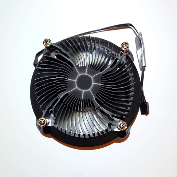 Thermaltake RGB PC Fan CPU Air Cooler for Intel 115x CPU - New in Box - Picture 5 of 10